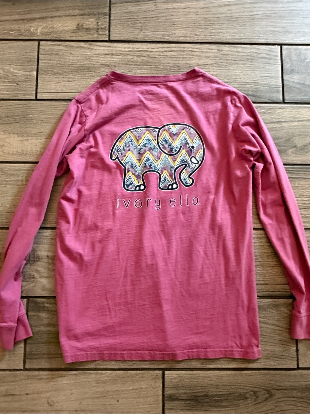 ivory ella women’s Long Sleeve Pink Tee with Patterned Elephant